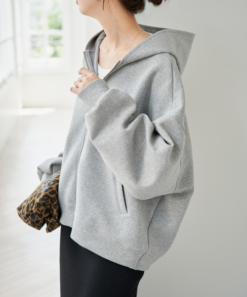 Spick & Span（スピックアンドスパン）の「《一部店舗+WEB限定 / 》コクーンシルエットパーカー（パーカー・レディース・グレー/チャコールグレー・FREE）」の18枚目の写真