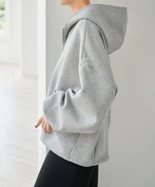 Spick & Span（スピックアンドスパン）の「《一部店舗+WEB限定 / 》コクーンシルエットパーカー（パーカー・レディース・グレー/チャコールグレー・FREE）」の19枚目の写真