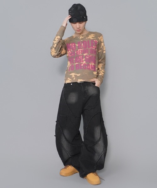 SPINNS(スピンズ)の「短丈ワッフルヘンリーネック長袖Tシャツ/サーマル/メッセージロゴ(Tシャツ/カットソー・メンズ・ワイン/カモフラージュ/アイボリー/ブラック系その他・ONESIZE)」の9枚目の写真