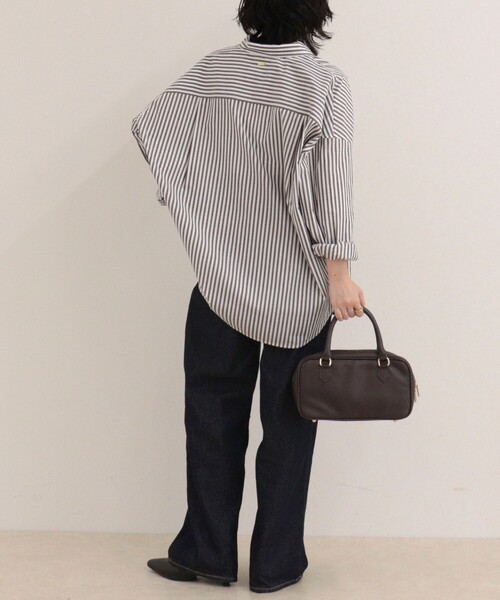 fredy emue(フレディエミュ)の「汗染み軽減加工オーバーシャツ(シャツ/ブラウス・レディース・ブルー系その他/オフホワイト/ブラウン/ブラウン系その他・38)」の22枚目の写真