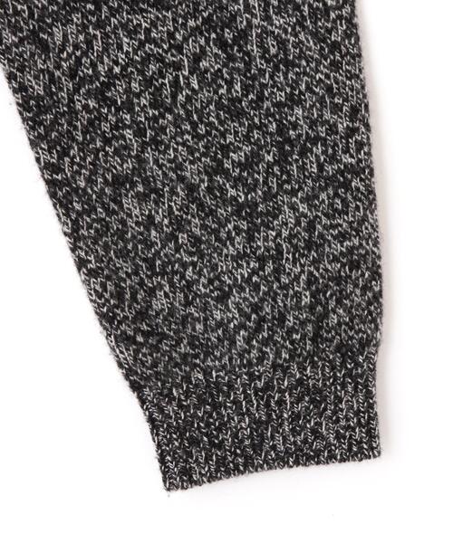 YLEVE（イレーヴ）の「YLEVE / WOOL CASHMERE MELANGE KNIT V NECK PULL OVER（ニット/セーター・メンズ・ブラック/ブルー・5/4）」の13枚目の写真
