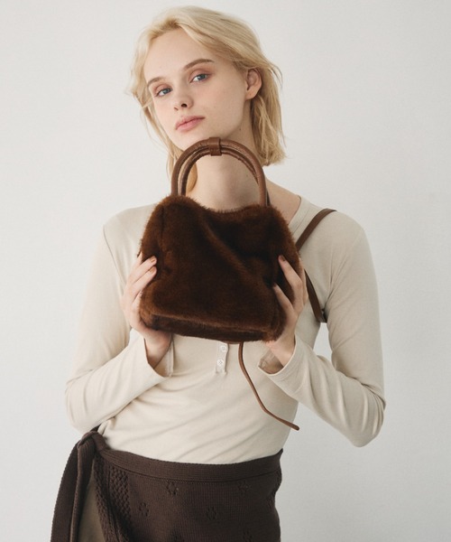 Crisp(クリスプ)の「2way square fur mini bag / 2wayスクエアファーミニバッグ(ハンドバッグ・レディース・アイボリー/ブラウン・FREE)」の12枚目の写真