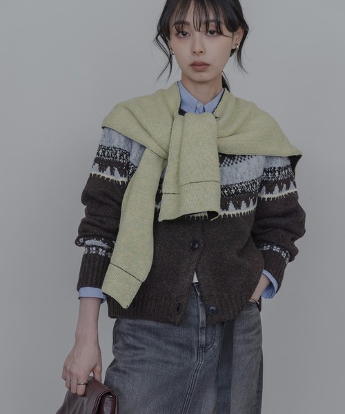 Eimee Law(エイミーロウ)の「ノルディック柄ニットカーデ(カーディガン/ボレロ・レディース・ブラウン/チャコールグレー/アイボリー・FREE)」の3枚目の写真