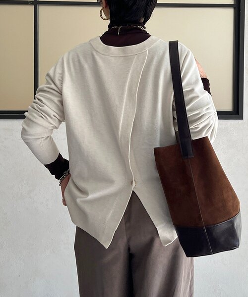 un dix cors(アンディコール)の「スーパーストレッチ後ろスリットプルオーバー(ニット/セーター・レディース・オレンジ/ブラウン/ホワイト系その他/ブルー/チャコールグレー・FREE)」の17枚目の写真
