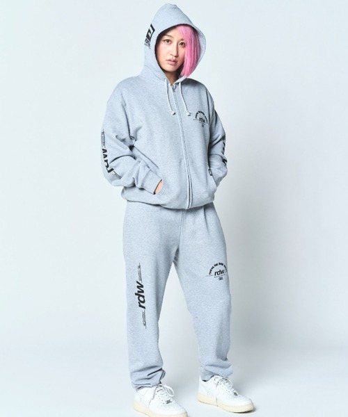 reversal.dogi.design.works(リバーサル・ドーギ・デザイン・ワークス)の「<reversal/リバーサル>rdw ZIP SWEAT HOODIE(パーカー・メンズ・ブラック/グレー・2XL/L/M/XL)」の21枚目の写真