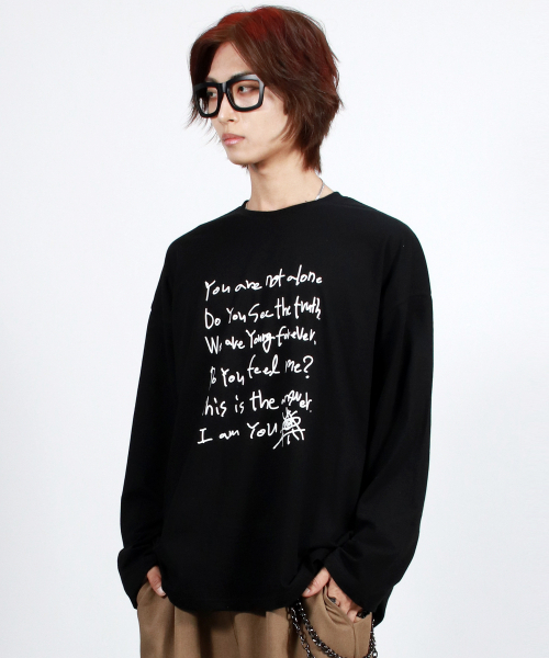 DEMARC(ドゥマーク)の「M テキストグラフィック オーバーサイズ ロングスリーブTシャツ - ブラック(Tシャツ/カットソー・メンズ・その他・LARGE/MEDIUM)」の7枚目の写真