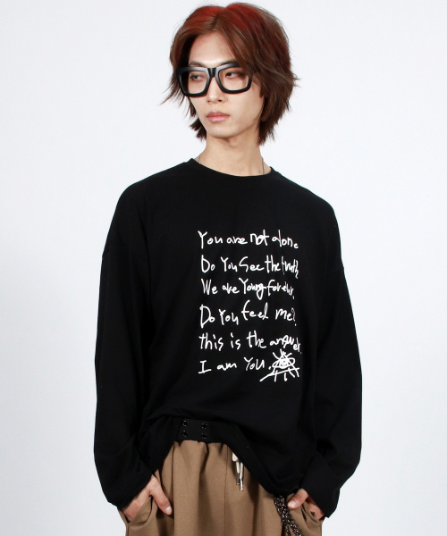 DEMARC(ドゥマーク)の「M テキストグラフィック オーバーサイズ ロングスリーブTシャツ - ブラック(Tシャツ/カットソー・メンズ・その他・LARGE/MEDIUM)」の4枚目の写真