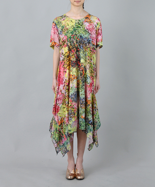 TSUMORI CHISATO（ツモリチサト）の「S ﾋﾞﾙﾊﾞｵﾌﾗﾜｰT（ワンピース