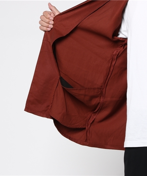 niko and...（ニコアンド）の「Nテンセルラップカーデ【niko and ...】（カーディガン/ボレロ・メンズ・カーキ/ボルドー/チャコール・MEDIUM/LARGE）」の6枚目の写真