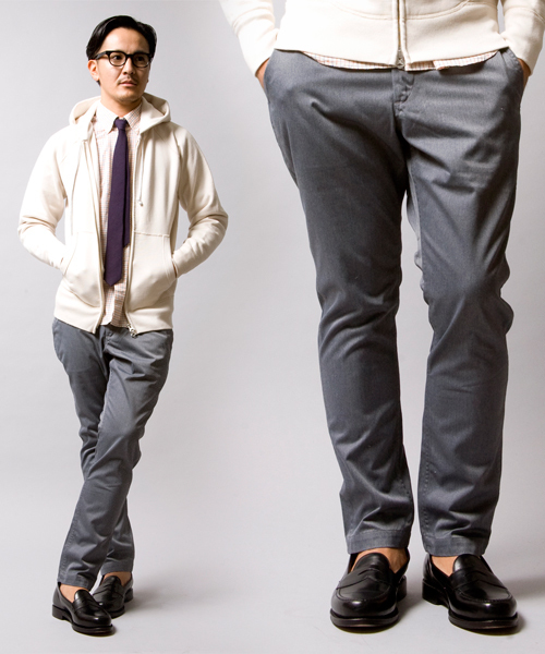 BEAUTY&YOUTH UNITED ARROWS(ビューティーアンドユースユナイテッドアローズ)の「BY チノ ノープリーツ テーパード◆(チノパンツ・メンズ・ブラック/ダークグレー/ベージュ/ネイビー・SMALL/MEDIUM/X-LARGE/LARGE)」の4枚目の写真