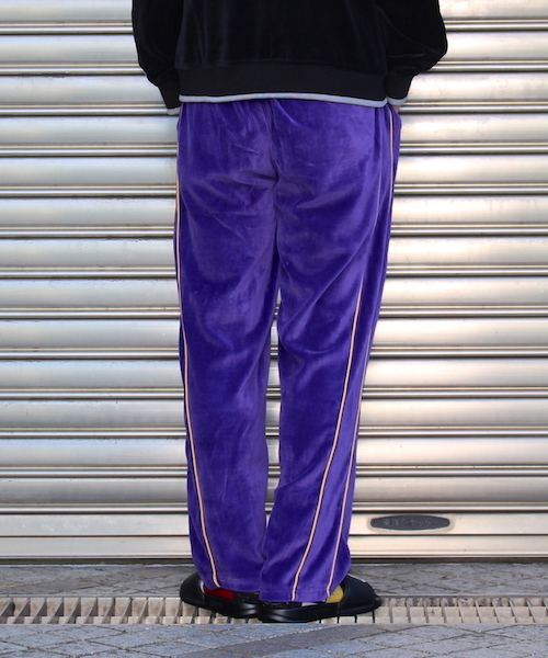 fridge（フリッジ）の「【SWEAT SEDO】スウェットセド ベロアトラックパンツ（その他パンツ・メンズ・ネイビー/ブラウン/グリーン/パープル/ブラック・LARGE/SMALL）」の6枚目の写真