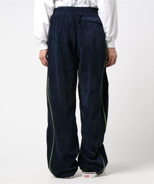 fridge（フリッジ）の「【SWEAT SEDO】スウェットセド ベロアトラックパンツ（その他パンツ・メンズ・ネイビー/ブラウン/グリーン/パープル/ブラック・LARGE/SMALL）」の17枚目の写真
