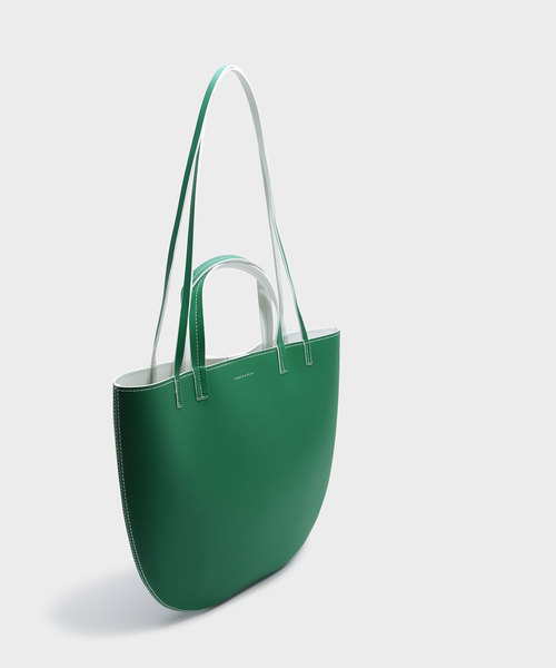 CHARLES & KEITH（チャールズ & キース）の「ラウンドエッジオーバーサイズトート / ROUND EDGE OVERSIZED TOTE（トートバッグ・レディース・ブラック/ベージュ/グリーン・XL）」の14枚目の写真
