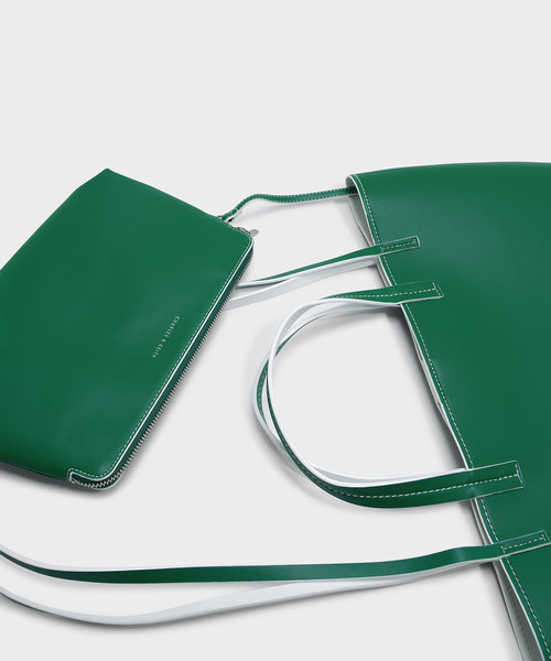 CHARLES & KEITH（チャールズ & キース）の「ラウンドエッジオーバーサイズトート / ROUND EDGE OVERSIZED TOTE（トートバッグ・レディース・ブラック/ベージュ/グリーン・XL）」の15枚目の写真