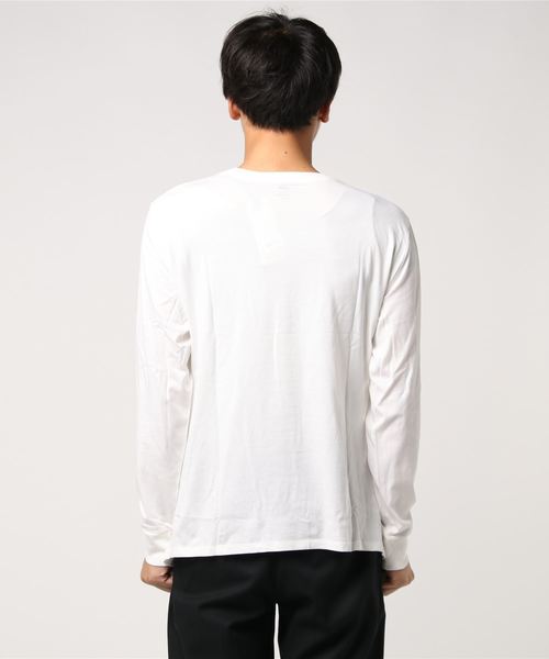 Right-on（ライトオン）の「【Levi's】スポーツハウスマーク長袖Tシャツ （Tシャツ/カットソー・メンズ・ホワイト・MEDIUM/LARGE/SMALL）」の3枚目の写真