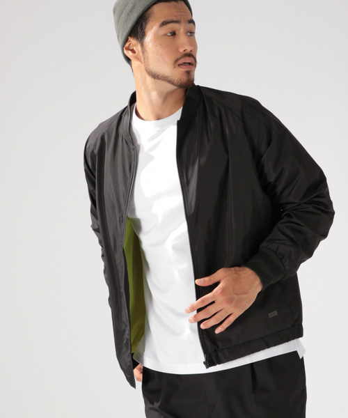 BAYFLOW(ベイフロー)の「合繊リブブルゾン(ブルゾン・メンズ・ブラック/ベージュ・SMALL/MEDIUM/LARGE)」の1枚目の写真