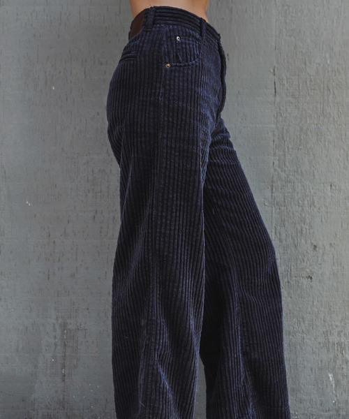 ALEXIA STAM(アリシアスタン)の「Wide Wale Corduroy Pants/ワイドパンツ(その他パンツ・レディース・ネイビー/ブラウン/ピンク・S/M)」の8枚目の写真