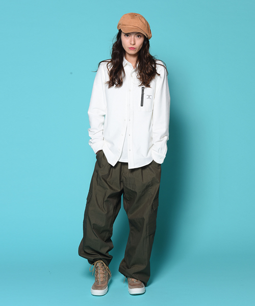 VIRGOwearworks(ヴァルゴウェアワークス)の「STRETCH DENIM SHIRTS(シャツ/ブラウス・メンズ・ホワイト/ブラック/ブルー・2/3/4)」の5枚目の写真