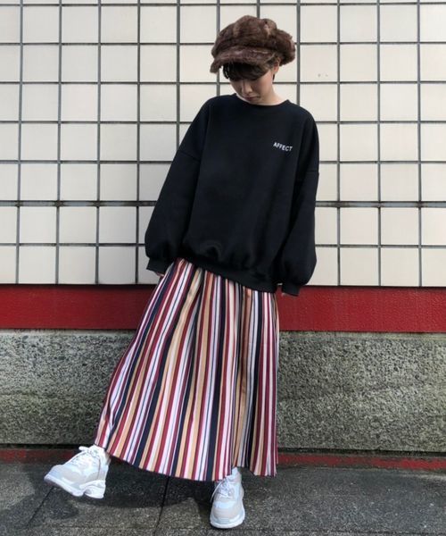 tiptop（ティップトップ）の「裏起毛バックフォトプリントBIGスウェットプルオーバー（スウェット・レディース・ブラック/ベージュ/オフホワイト・FREE）」の14枚目の写真