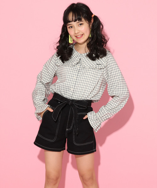 repipi armario(レピピ アルマリオ)の「ハイショクステッチリボンショーパン(デニムパンツ・キッズ・ブラック/ベージュ/ブルー・SMALL/MEDIUM/X-SMALL/LARGE)」の1枚目の写真