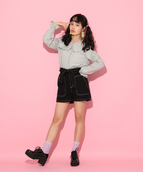 repipi armario(レピピ アルマリオ)の「ハイショクステッチリボンショーパン(デニムパンツ・キッズ・ブラック/ベージュ/ブルー・SMALL/MEDIUM/X-SMALL/LARGE)」の14枚目の写真