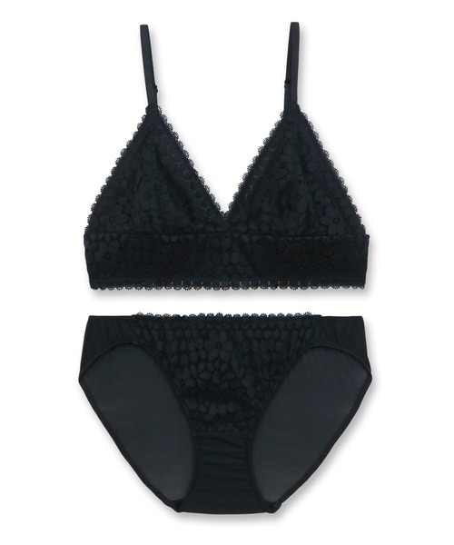 fran de lingerie（フランデランジェリー）の「ノンワイヤーブラ&ショーツセット ブラレット　軽くて楽ちん♪安定感も抜群なブラレット（ブラ&ショーツ・レディース・ブラック/レッド/オフホワイト/ピンク/セージグリーン/マスタード/グレイッシュブルー・S/M/L/XL/LL）」の8枚目の写真