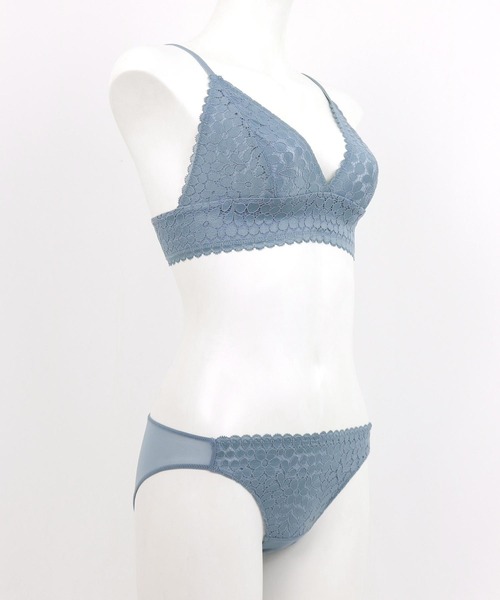 fran de lingerie（フランデランジェリー）の「ノンワイヤーブラ&ショーツセット ブラレット　軽くて楽ちん♪安定感も抜群なブラレット（ブラ&ショーツ・レディース・ブラック/レッド/オフホワイト/ピンク/セージグリーン/マスタード/グレイッシュブルー・S/M/L/XL/LL）」の20枚目の写真