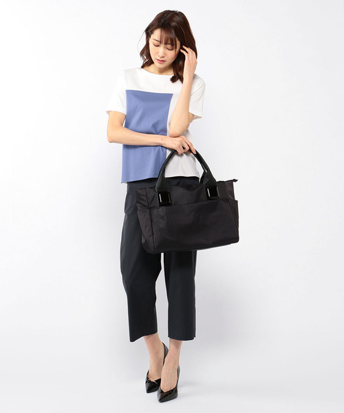 A/C DESIGN BY ALPHA CUBIC（エーシーデザインバイアルファキュービック）の「ナイロントートバッグ（トートバッグ・レディース・ブラック/カーキ/ライトグレー・フリー）」の11枚目の写真