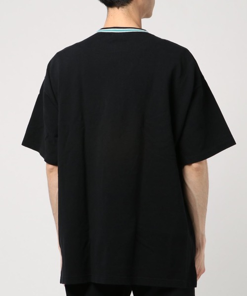 Champion(チャンピオン)の「Champion/チャンピオン ラインリブロゴTEE(Tシャツ/カットソー・メンズ・ホワイト/ブラック/レッド・M/L/XL)」の15枚目の写真