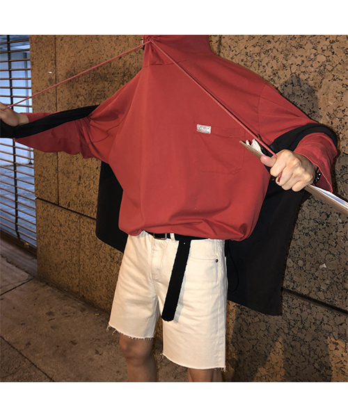 MASONPRINCE(メイソンプリンス)の「【MASONPRINCE】ビッグシルエット フード付きカットソー 裾アジャスター付き(パーカー・メンズ・ホワイト/ブラック/カーキ/レッド/ブルー・S/M/L)」の6枚目の写真