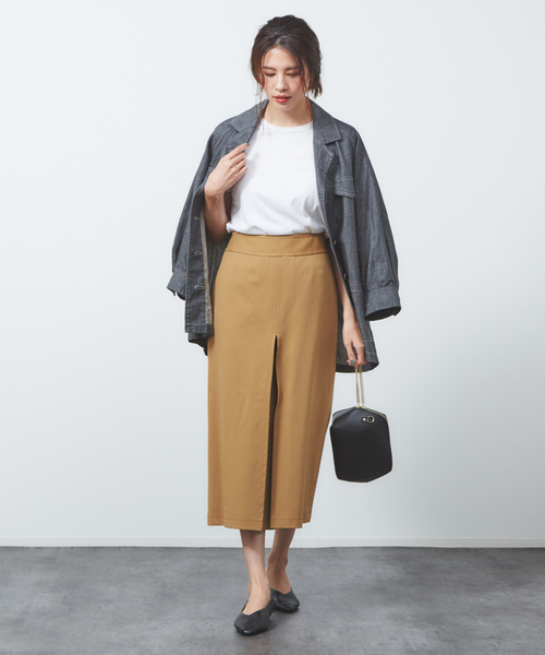 qualite（カリテ）の「ストレッチボックスプリーツパンツ