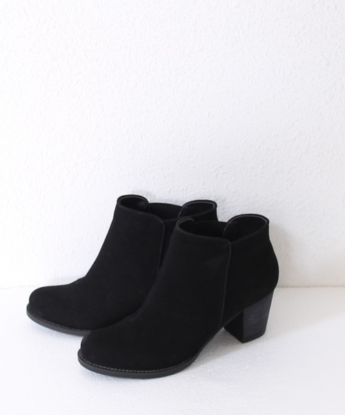 coen（コーエン）の「フェイクスエードサイドゴアブーツ（ブーティ・レディース・ブラック/ダークブラウン・MEDIUM/LARGE/SMALL）」の2枚目の写真