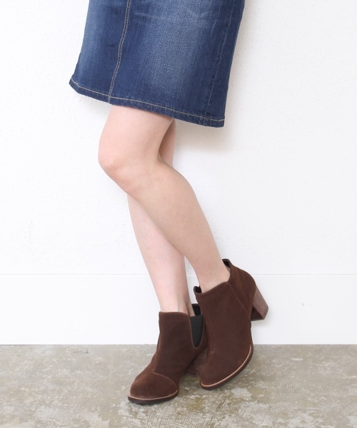 coen（コーエン）の「フェイクスエードサイドゴアブーツ（ブーティ・レディース・ブラック/ダークブラウン・MEDIUM/LARGE/SMALL）」の12枚目の写真