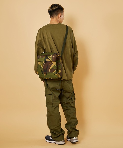 MILITARY(ミリタリー)の「BRITISH MILITARY HAVERSACK / ブリティッシュ ミリタリーハバーサック(ショルダーバッグ・メンズ・カモフラージュ・ONE SIZE)」の2枚目の写真