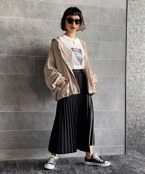 PAGEBOY（ページボーイ）の「スナップフードブルゾン（ブルゾン・レディース・ブラック/グレイッシュベージュ/サックスブルー/カーキ・FREE）」の10枚目の写真