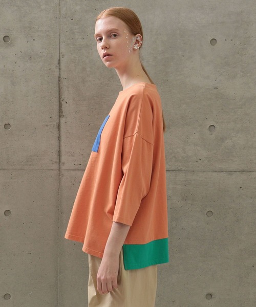 FRAPBOIS(フラボア)の「パウディーT カットソー(Tシャツ/カットソー・レディース・オレンジ系その他/ブラック/ホワイト・1/2)」の4枚目の写真