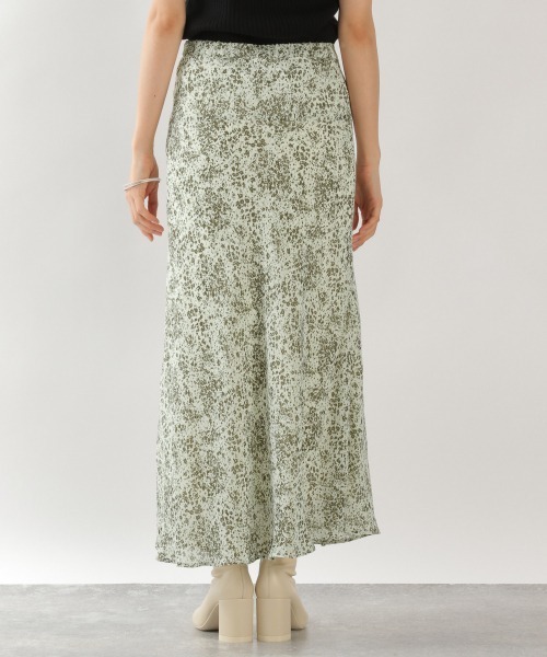 LOWRYS FARM（ローリーズファーム）の「ドットフラワーフレアスカート　893365（スカート・レディース・ネイビー/アイボリー・FREE）」の9枚目の写真