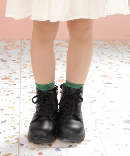 SOROTTO（ソロット）の「ファスナー付きレースアップブーツ（ブーツ・キッズ・ブラック/アイボリー/ベージュ系その他・22.0cm/16.0cm/17.0cm/18.0cm/19.0cm/20.0cm/21.0cm）」の22枚目の写真