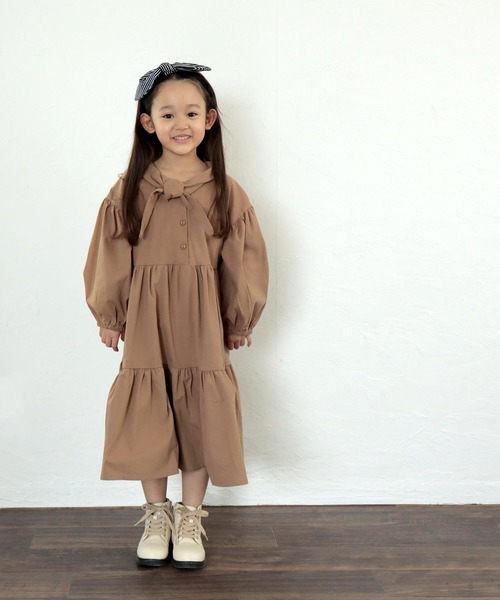 SOROTTO（ソロット）の「ファスナー付きレースアップブーツ（ブーツ・キッズ・ブラック/アイボリー/ベージュ系その他・22.0cm/16.0cm/17.0cm/18.0cm/19.0cm/20.0cm/21.0cm）」の14枚目の写真