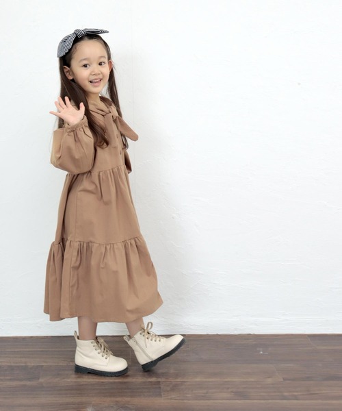 SOROTTO（ソロット）の「ファスナー付きレースアップブーツ（ブーツ・キッズ・ブラック/アイボリー/ベージュ系その他・22.0cm/16.0cm/17.0cm/18.0cm/19.0cm/20.0cm/21.0cm）」の16枚目の写真