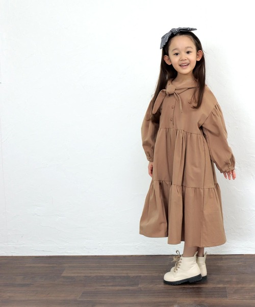 SOROTTO（ソロット）の「ファスナー付きレースアップブーツ（ブーツ・キッズ・ブラック/アイボリー/ベージュ系その他・22.0cm/16.0cm/17.0cm/18.0cm/19.0cm/20.0cm/21.0cm）」の17枚目の写真