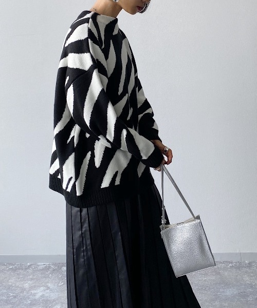 PAGEBOY（ページボーイ）の「ゼブラジャガードニット（ニット/セーター・レディース・ブラック/モカ・FREE）」の19枚目の写真