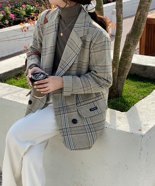 emi+(エミプラス)の「BIGシルエット チェック柄テーラージャケット(チェスターコート・レディース・ブラック/ブラウン/ダークブラウン/ベージュ/アイボリー・S/M/L)」の19枚目の写真