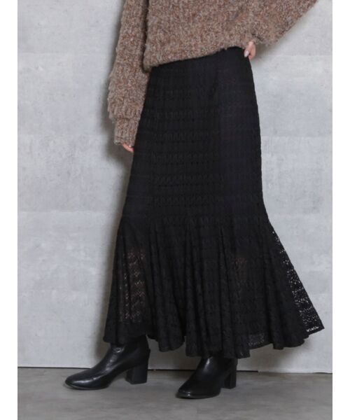 dazzlin(ダズリン)の「レースロングマーメイドスカート(スカート・レディース・ブラック/ブラウン/アイボリー/ブルー/モカ・FREE)」の3枚目の写真