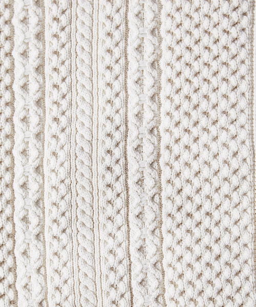 ABAHOUSE（アバハウス）の「クルーネック アランニット（ニット/セーター・メンズ・ブラック/オフホワイト/グレイッシュベージュ/グレイッシュブルー・46/44/48）」の11枚目の写真