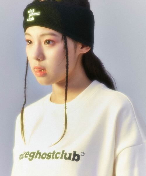 NICE GHOST CLUB(ナイスゴーストクラブ)の「【nice ghost club/ナイス ゴースト クラブ】TYPO LOGO SWEATSHIRTS/韓国ブランド タイポロゴ MTM スウェットシャツ トレーナー(スウェット・レディース・ブラック/アイボリー・L)」の1枚目の写真