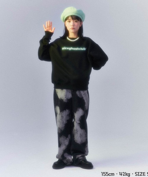 NICE GHOST CLUB(ナイスゴーストクラブ)の「【nice ghost club/ナイス ゴースト クラブ】TYPO LOGO SWEATSHIRTS/韓国ブランド タイポロゴ MTM スウェットシャツ トレーナー(スウェット・レディース・ブラック/アイボリー・L)」の13枚目の写真