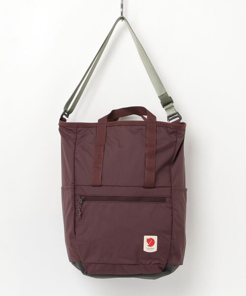 FJALL RAVEN (フェールラーベン)の「High Coast Totepack (FJALLRAVEN/フェールラーベン)(バックパック/リュック・メンズ・マスタード/グリーン/ネイビー/ブラック/グリーン系その他/イエロー/ダークベージュ/オレンジ/クリアブルー/ダークグリーン/ダークブラック・ONE SIZE/FREE)」の3枚目の写真