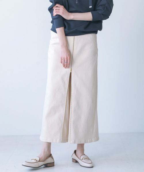 Bou Jeloud(ブージュルード)の「フロントZIPデニムパンツ(デニムパンツ・レディース・サックスブルー/インディゴブルー/ナチュラル/ブルー・38/TL)」の5枚目の写真