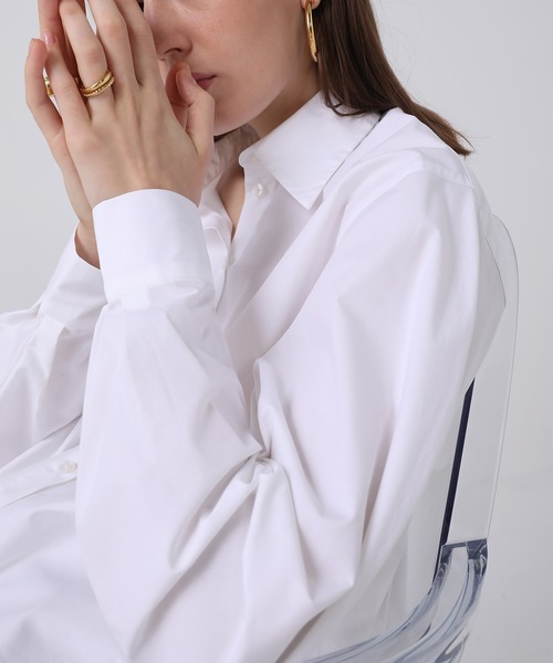 chuclla(チュクラ)の「【chuclla】【2021/SS】Curve sleeve shirt sb-5 chwg1(シャツ/ブラウス・レディース・ホワイト/サックスブルー・FREE)」の4枚目の写真